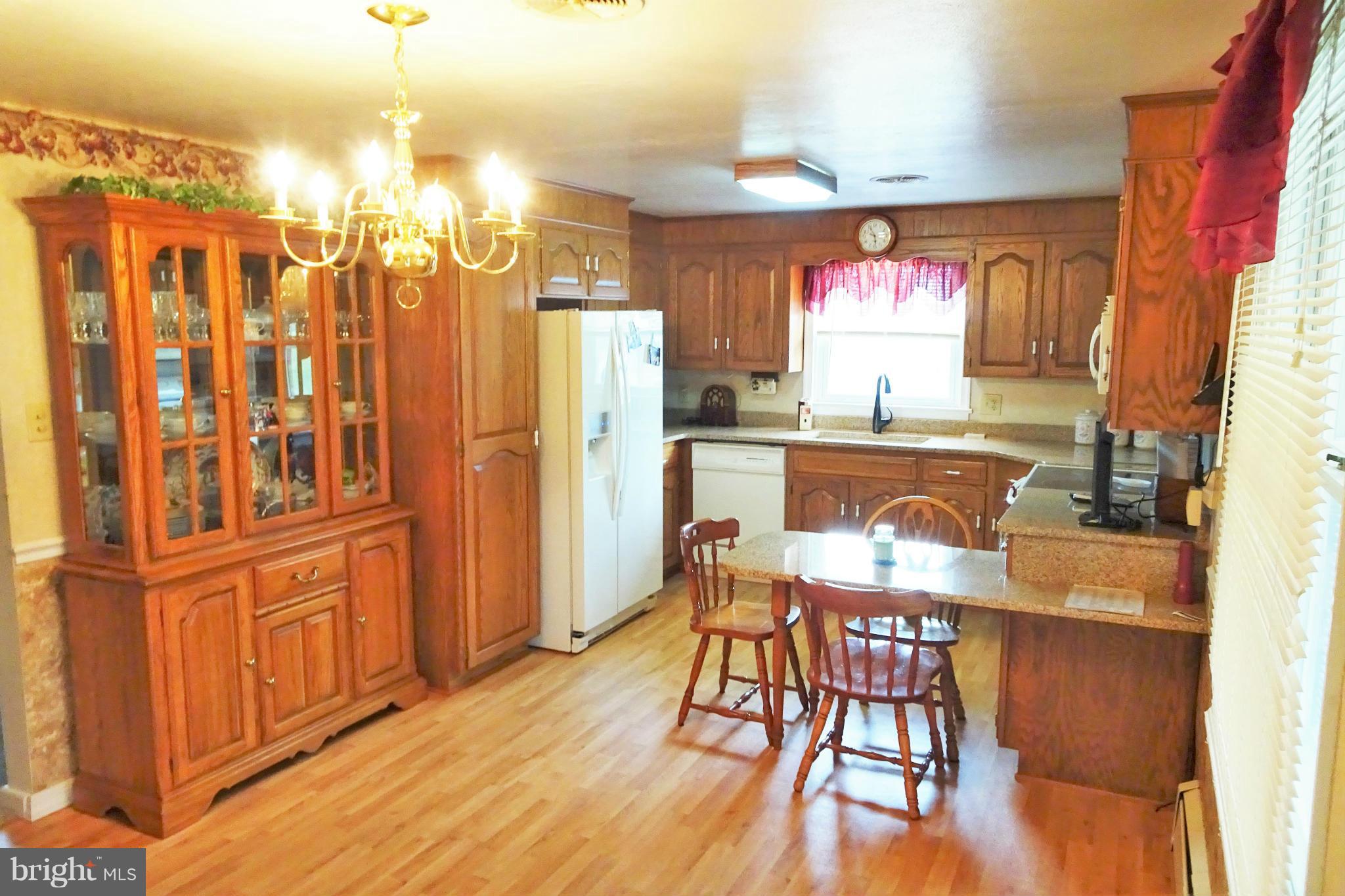 3643 Wayne Road Chambersburg, PA 17202 - Photo 8 of 25 Kitchen