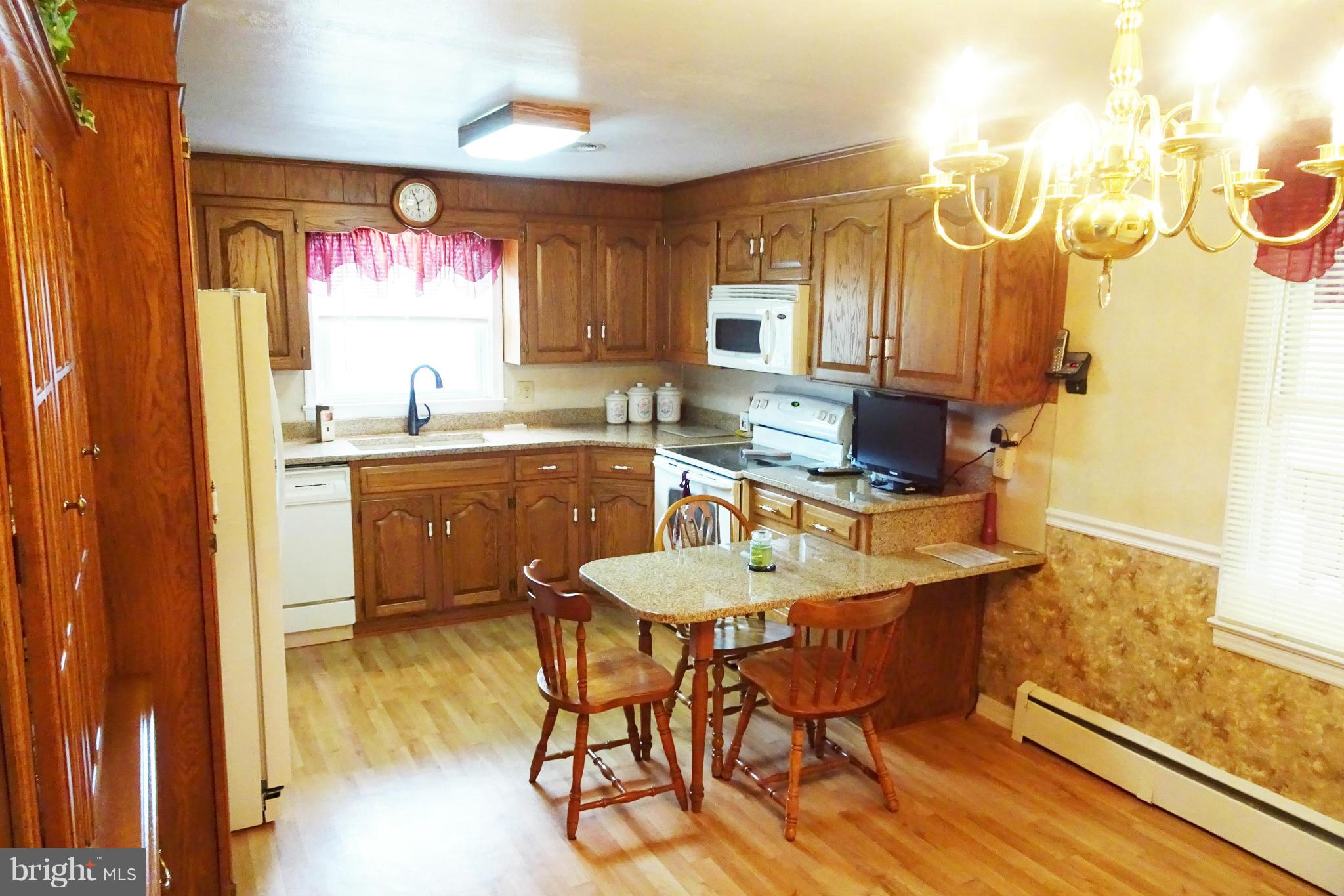 3643 Wayne Road Chambersburg, PA 17202 - Photo 9 of 25 Kitchen