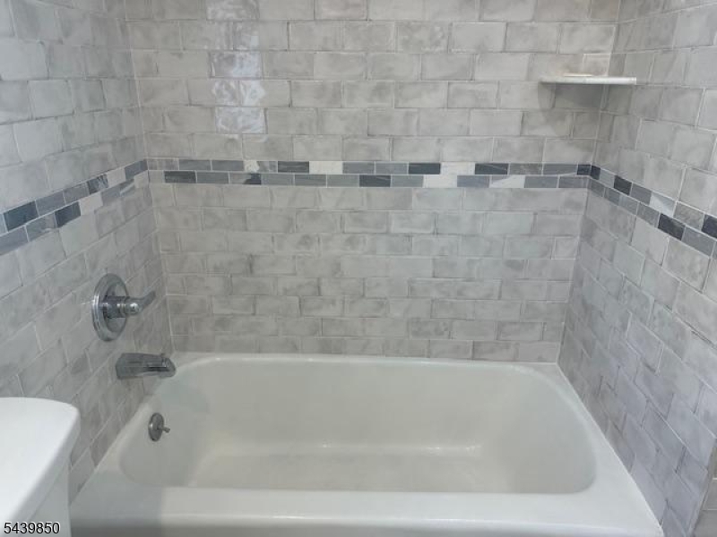 70 Chestnut Street, Unit 2 Garfield, NJ 07026 - Photo 11 of 14