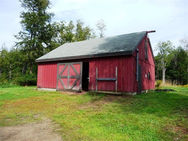 646 Plainfield Road Ashfield, MA 01330 - Photo 3 of 26 Gallery Image 3