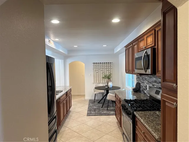 $1,450,000 | 2437 Fordham Drive, Costa Mesa, CA 92626