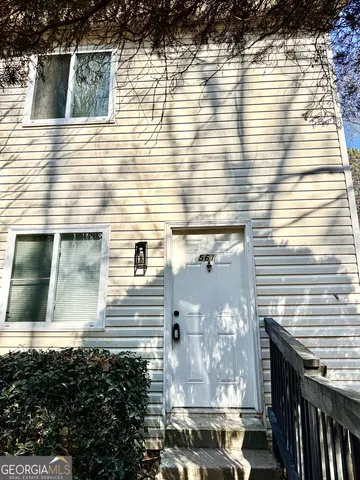 $296,989 | 561 Northridge Crossing Drive, Sandy Springs, GA 30350