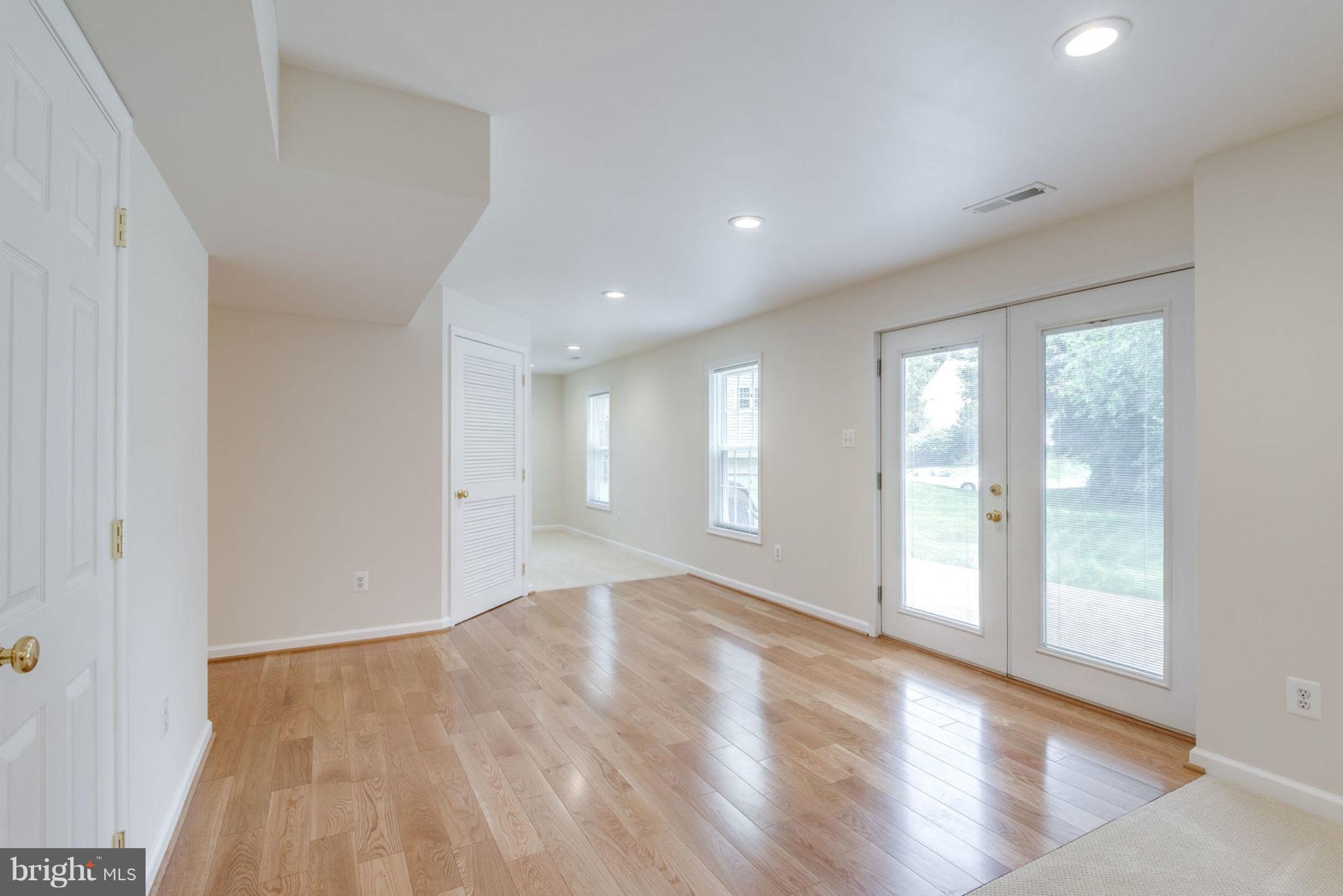 21288 Mirror Ridge Place Sterling, VA 20164 - Photo 22 of 28 Spacious finished Basement