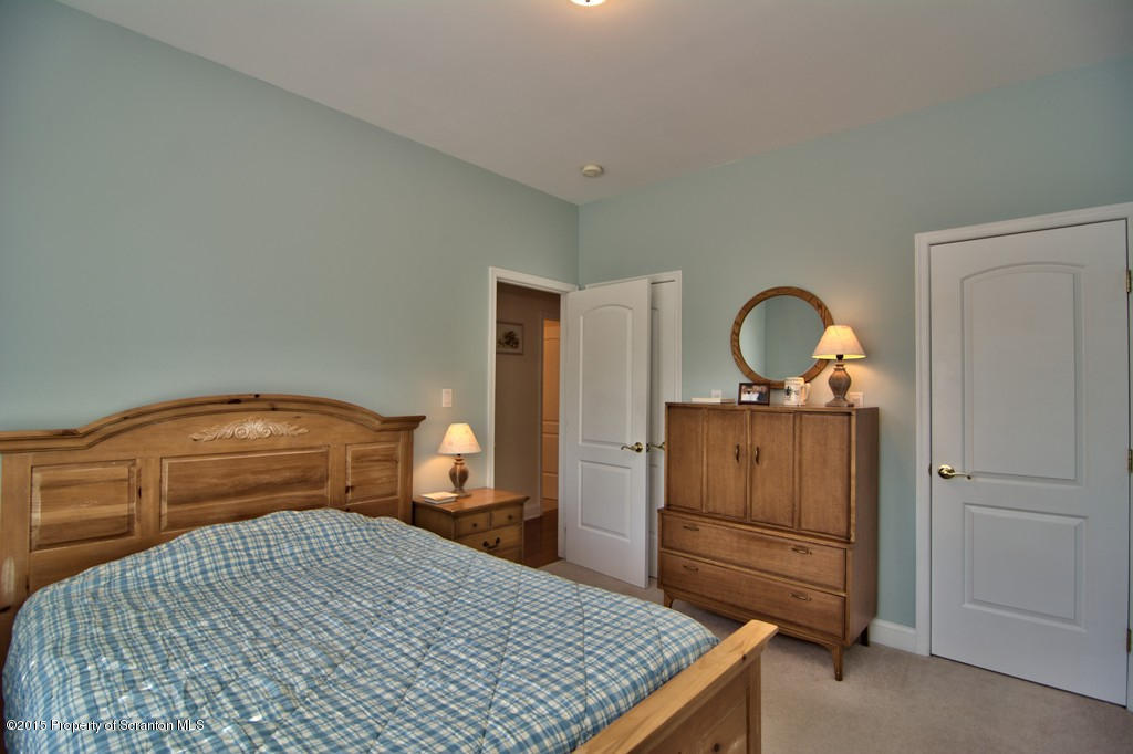 808 Saddle Loop Road Clarks Summit, PA 18411 - Photo 16 of 58 Gallery Image 16