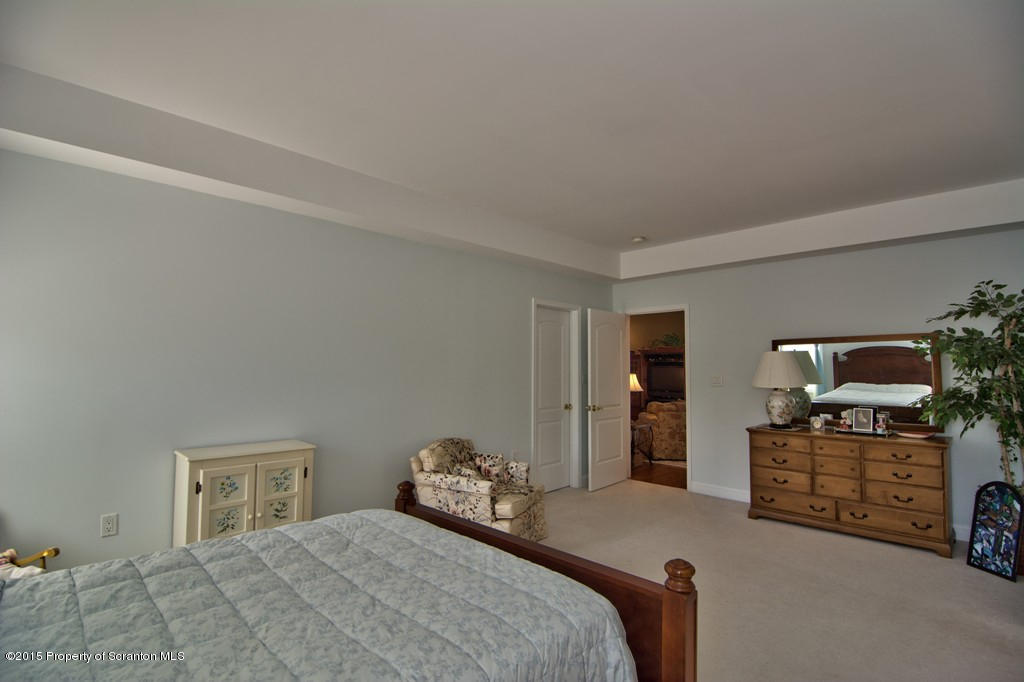 808 Saddle Loop Road Clarks Summit, PA 18411 - Photo 32 of 58 Gallery Image 32