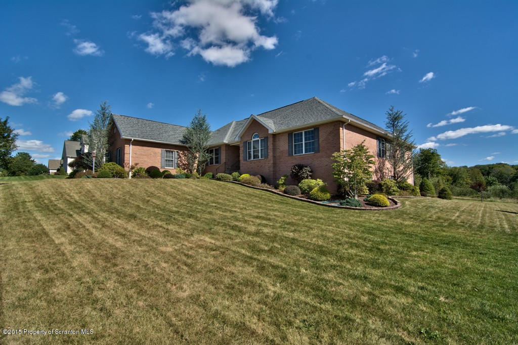 808 Saddle Loop Road Clarks Summit, PA 18411 - Photo 54 of 58 Gallery Image 54