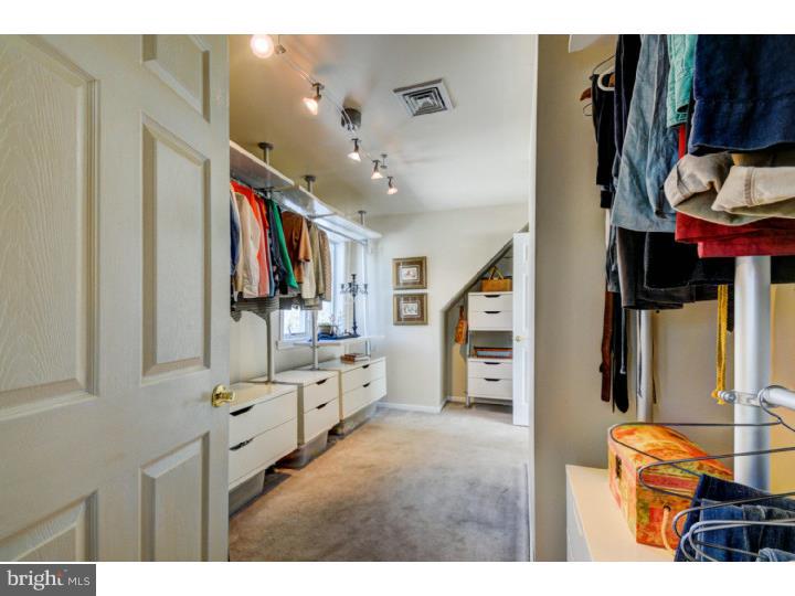 129 Dey Road Cranbury, NJ 08512 - Photo 16 of 25 Gallery Image 16