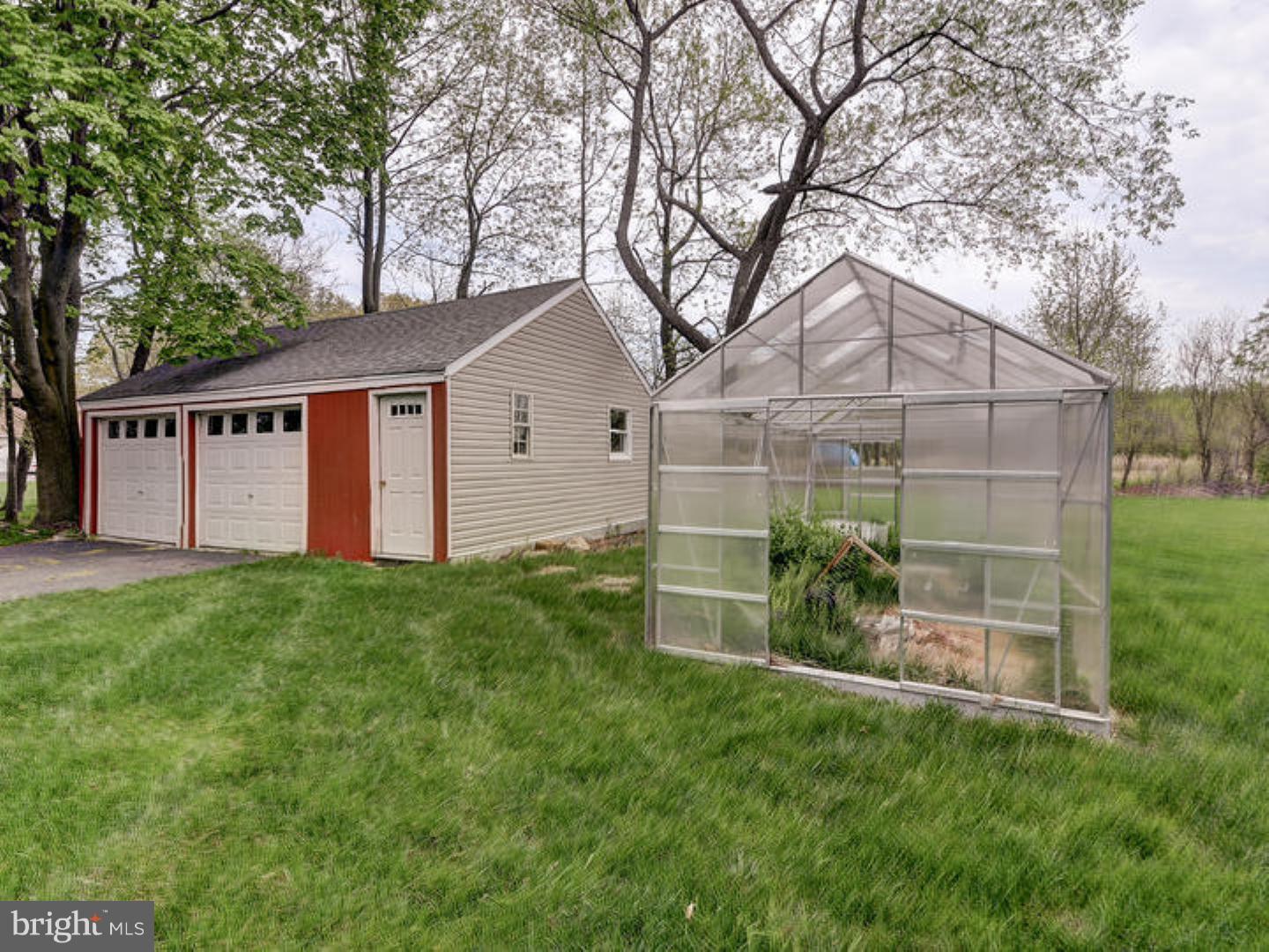 129 Dey Road Cranbury, NJ 08512 - Photo 25 of 25 Gallery Image 25