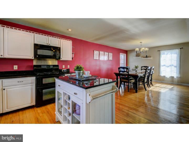 129 Dey Road Cranbury, NJ 08512 - Photo 7 of 25 Gallery Image 7
