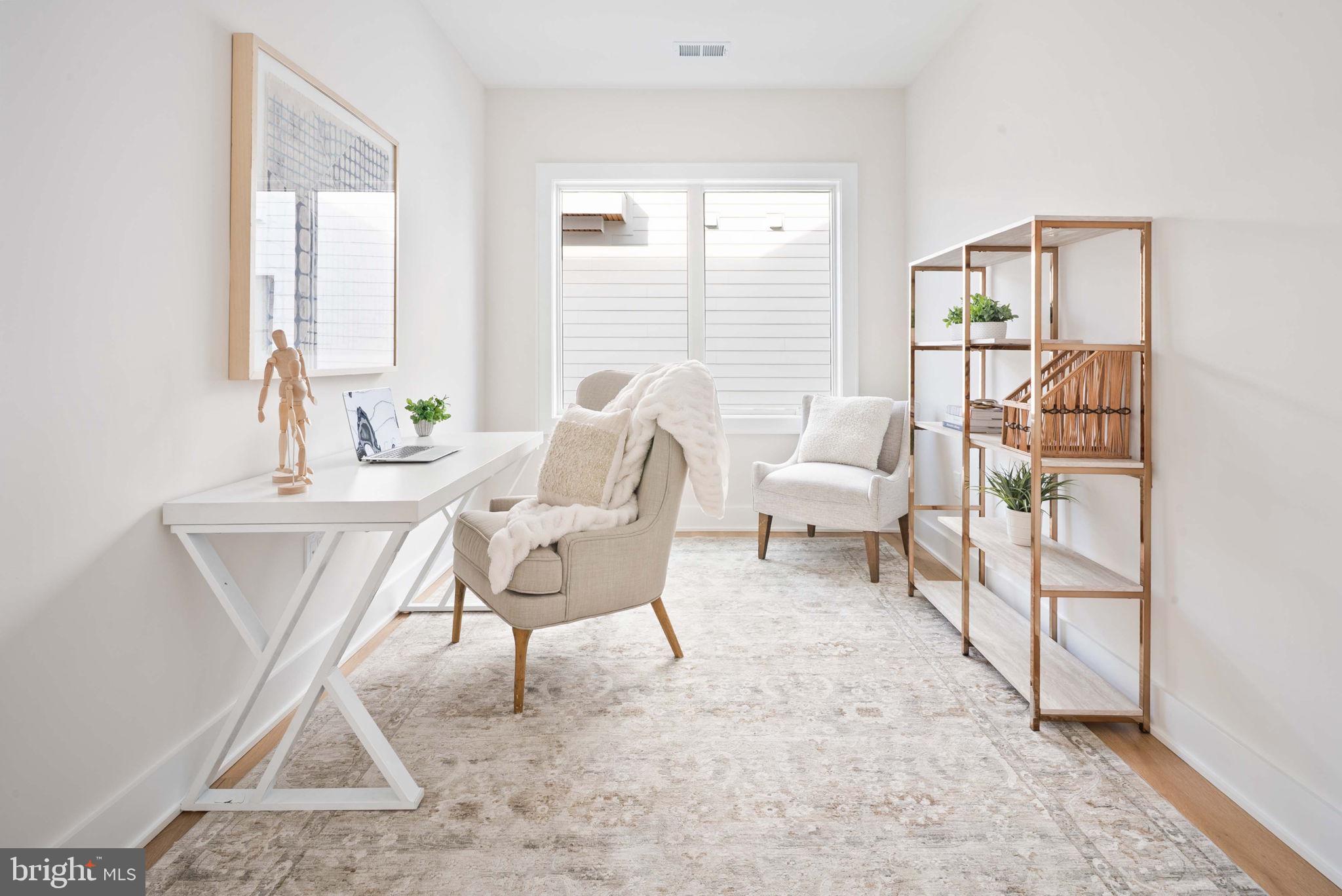 5203 Sangamore Road Bethesda, MD 20816 - Photo 32 of 60 Upper Level Office