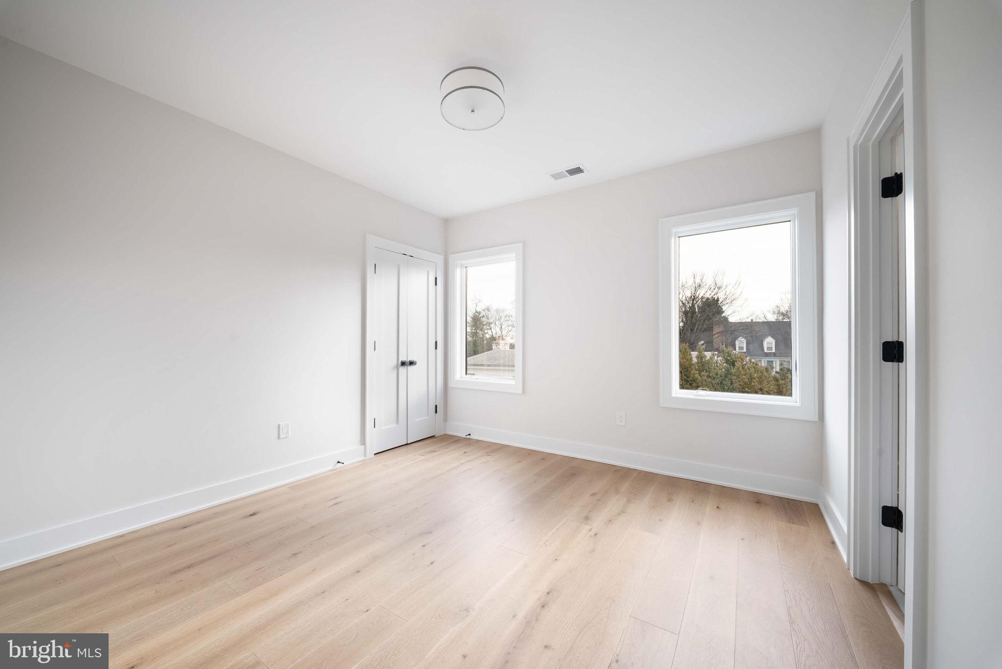 5203 Sangamore Road Bethesda, MD 20816 - Photo 34 of 60 Bedroom 2 (en suite)