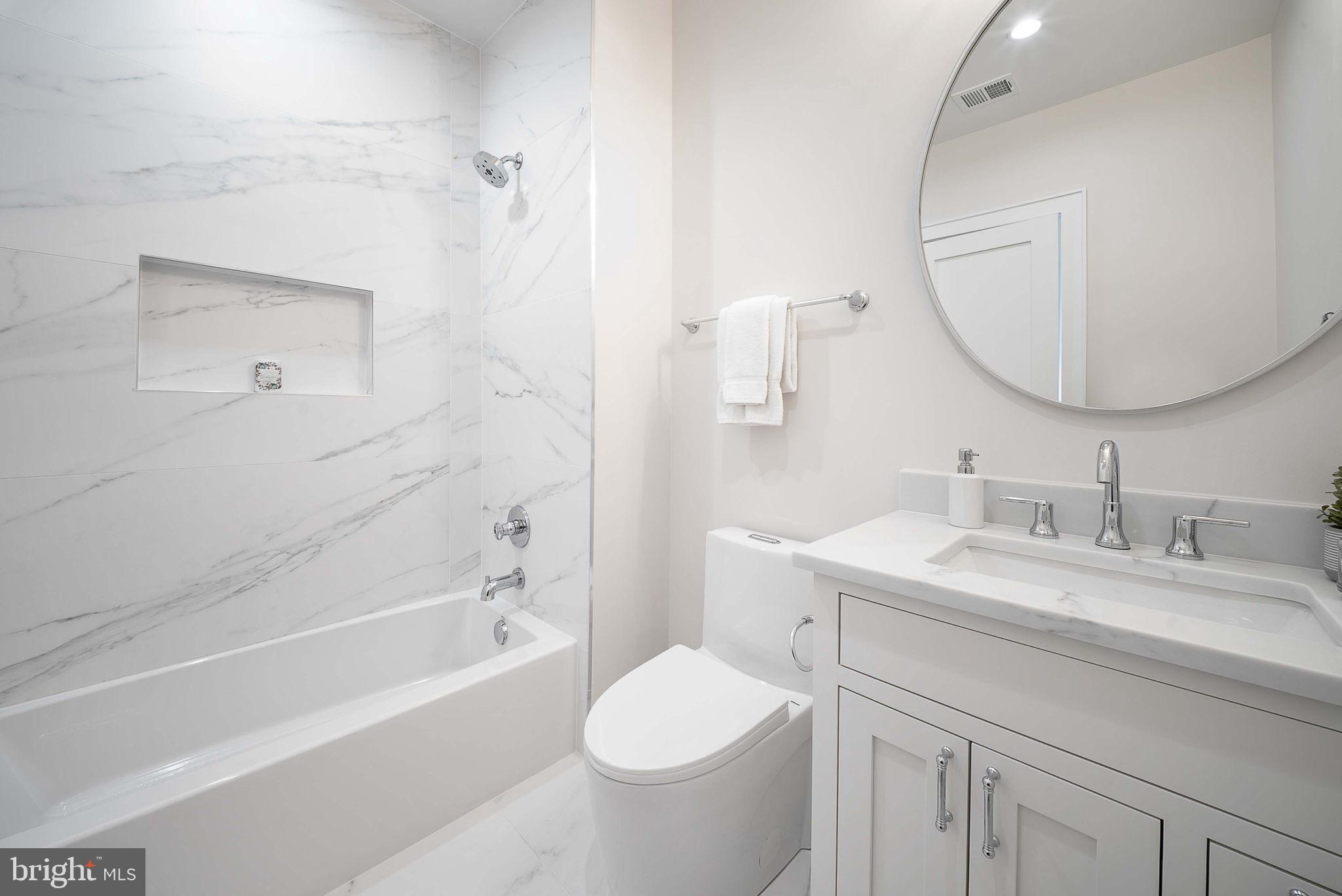 5203 Sangamore Road Bethesda, MD 20816 - Photo 35 of 60 Bathroom 2 (en suite)