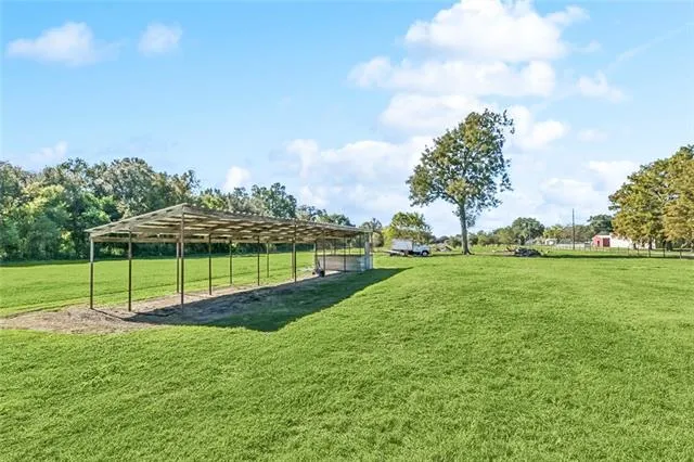 $339,000 | 13108 Highway 23, Belle Chasse, LA 70037