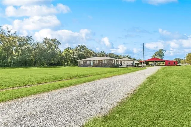 $339,000 | 13108 Highway 23, Belle Chasse, LA 70037