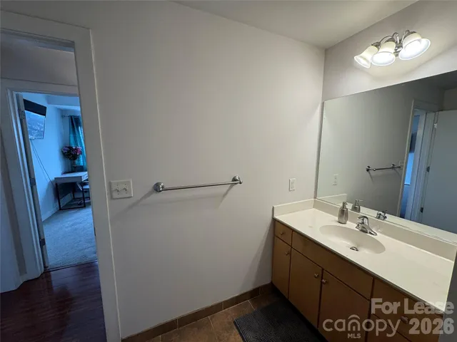 $1,549 | 715 North Church Street, Unit 712, Charlotte, NC 28202