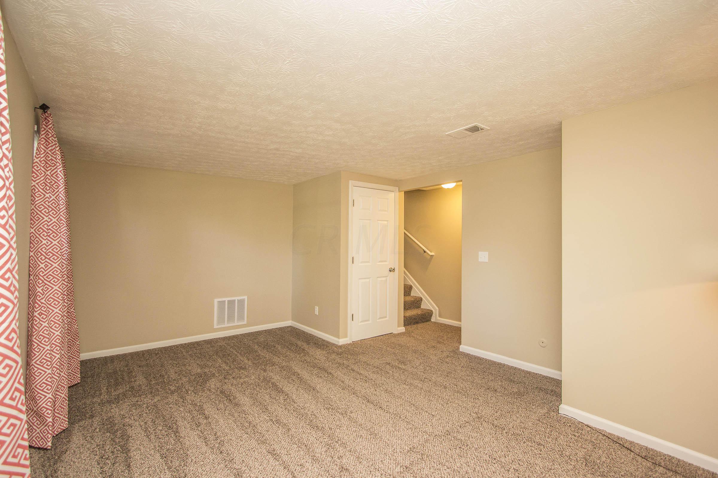 3390 Hunt Club Road North Westerville, OH 43081 - Photo 37 of 59