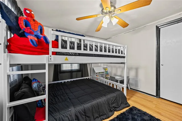 $179,900 | 203 Pinehill Drive, Irondequoit, NY 14622