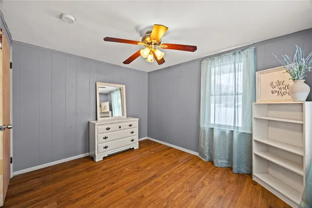 $179,900 | 203 Pinehill Drive, Irondequoit, NY 14622