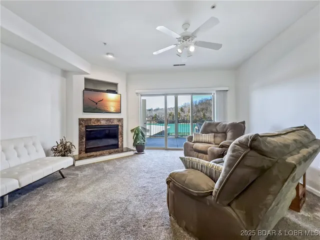 $283,600 | 562 Hyd-a-way Cove Road, Unit 2H, Camdenton, MO 65020