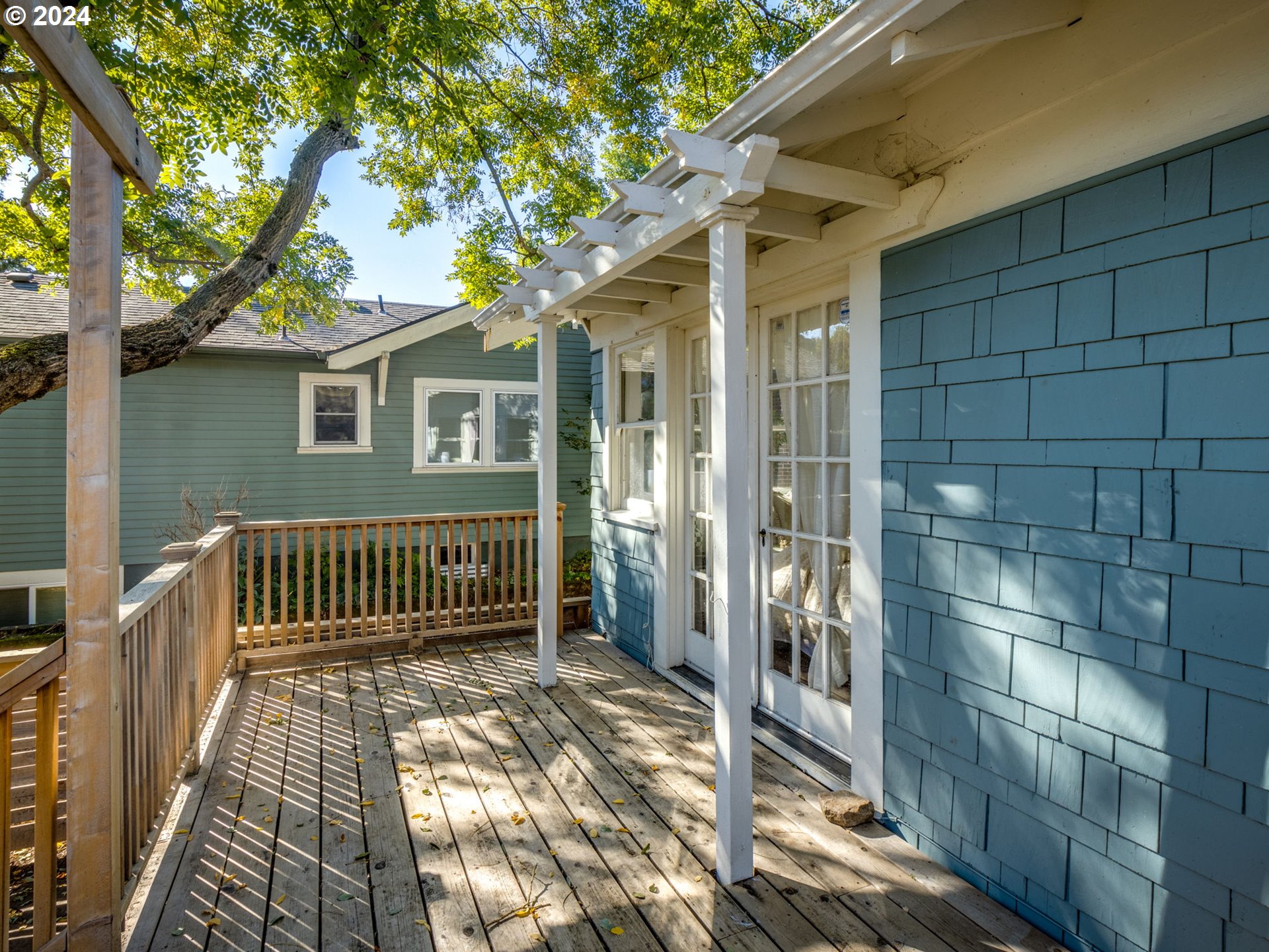 2834 Northeast 64th Avenue Portland, OR 97213 - Photo 15 of 27 a view of a house with a balcony