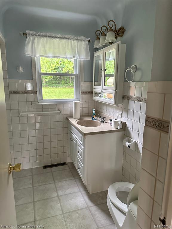 13188 North Clio Road Clio, MI 48420 - Photo 13 of 24