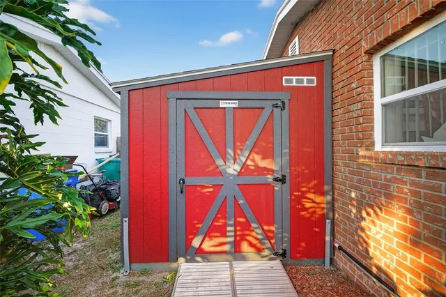 $3,490 | 11761 80th Avenue, Seminole, FL 33772