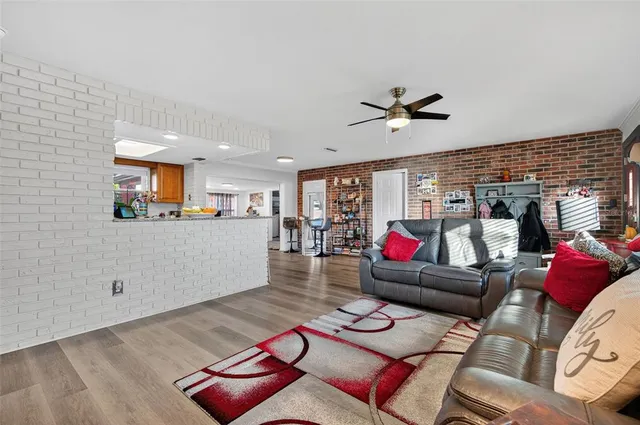 $3,490 | 11761 80th Avenue, Seminole, FL 33772