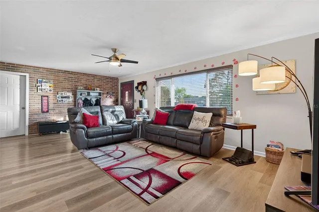 $3,490 | 11761 80th Avenue, Seminole, FL 33772