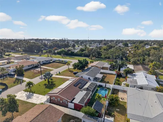 $3,490 | 11761 80th Avenue, Seminole, FL 33772