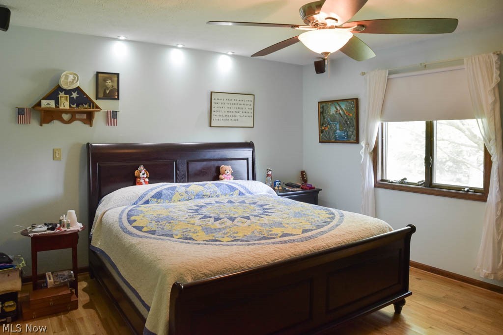 5931 Dailey Road New Franklin, OH 44319 - Photo 11 of 26 Master Bedroom