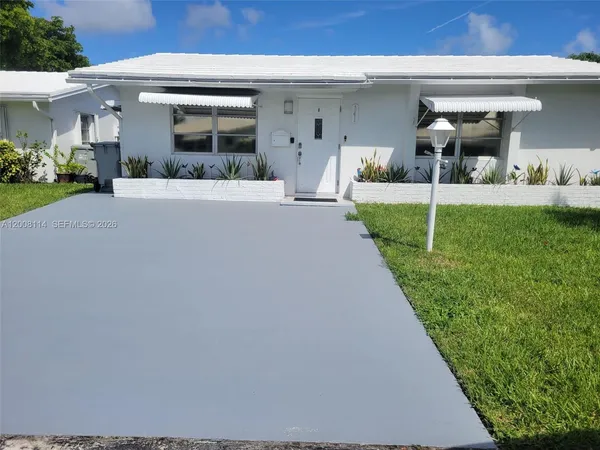 $250,000 | 141 Northwest 28th Street, Pompano Beach, FL 33064
