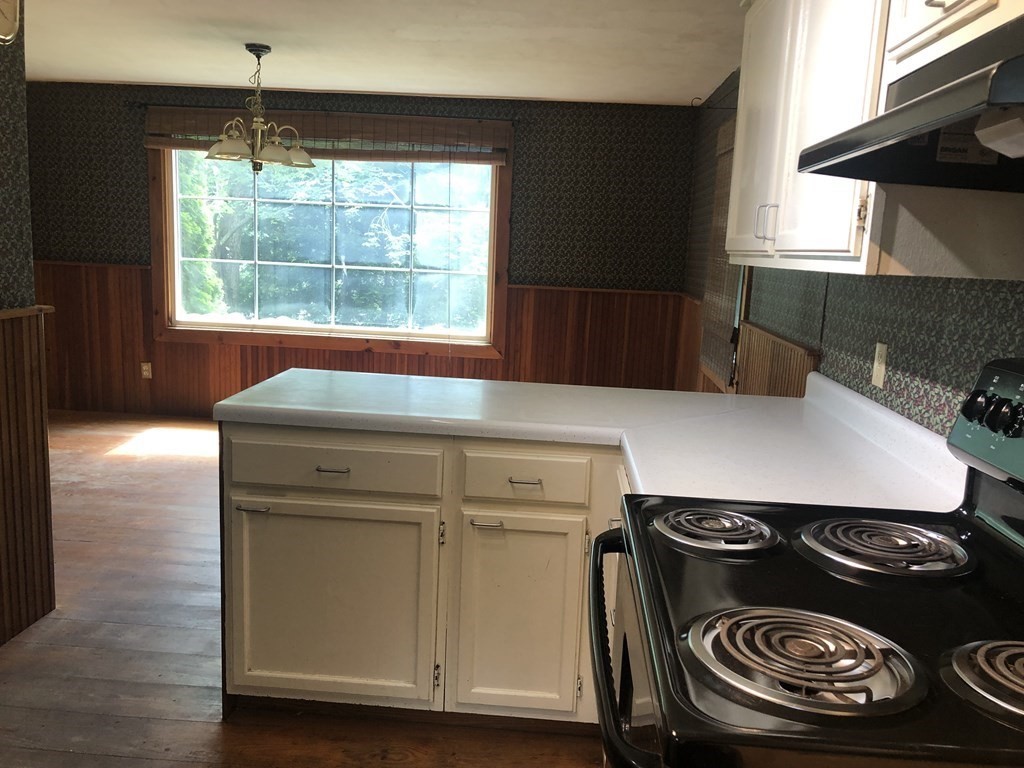 270 Wisdom Way Greenfield, MA 01301 - Photo 11 of 29 Gallery Image 11