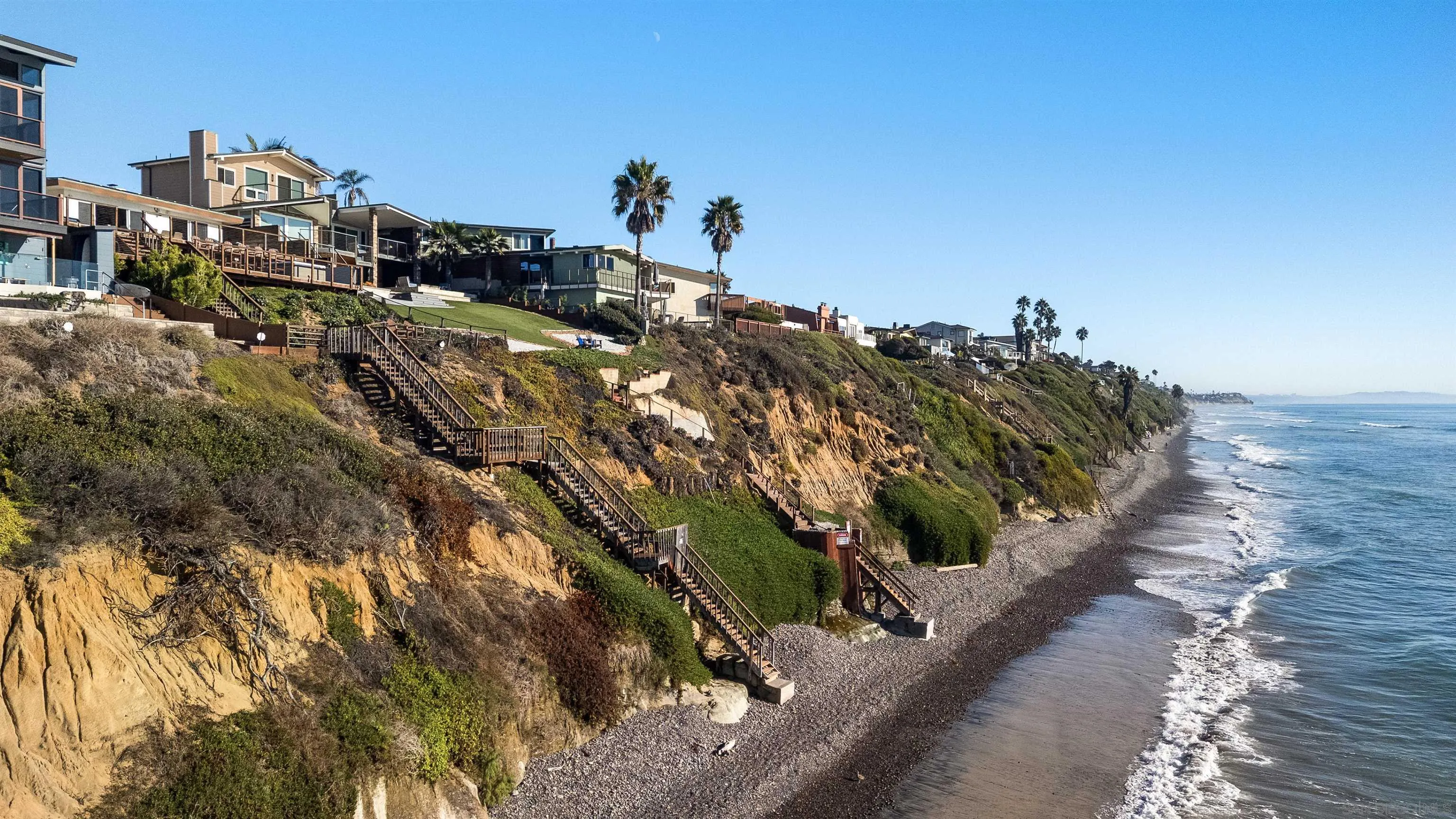 1680 Neptune Avenue Encinitas, CA 92024 - Photo 52 of 54 a view of a city