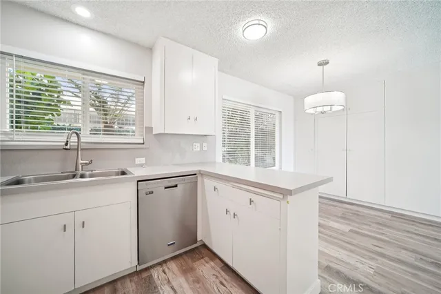 $1,250,000 | 240 Moss Street, Unit 2, Laguna Beach, CA 92651