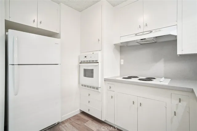 $1,250,000 | 240 Moss Street, Unit 2, Laguna Beach, CA 92651