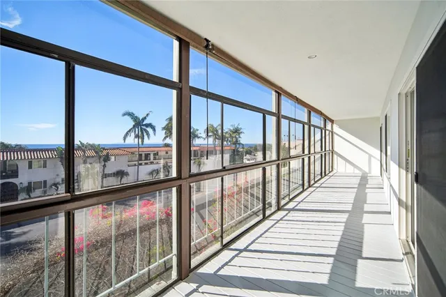 $1,250,000 | 240 Moss Street, Unit 2, Laguna Beach, CA 92651