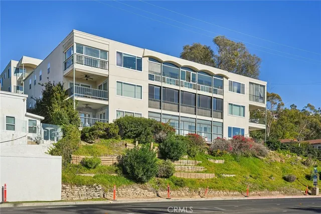 $1,250,000 | 240 Moss Street, Unit 2, Laguna Beach, CA 92651