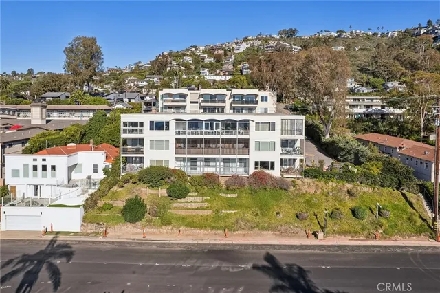 $1,250,000 | 240 Moss Street, Unit 2, Laguna Beach, CA 92651