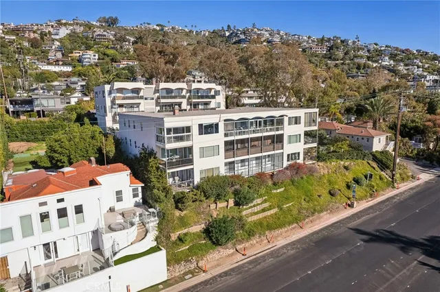 $1,250,000 | 240 Moss Street, Unit 2, Laguna Beach, CA 92651