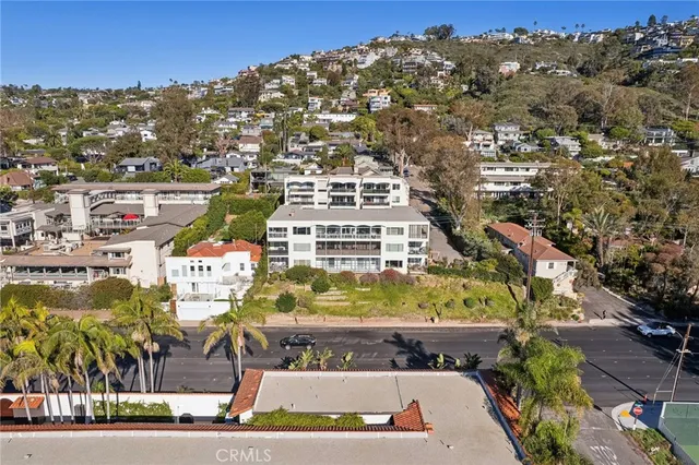 $1,250,000 | 240 Moss Street, Unit 2, Laguna Beach, CA 92651