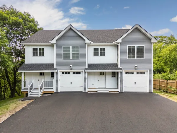 $469,000 | 12 Dolley Farm Road, Unit 6, Windham, ME 04062
