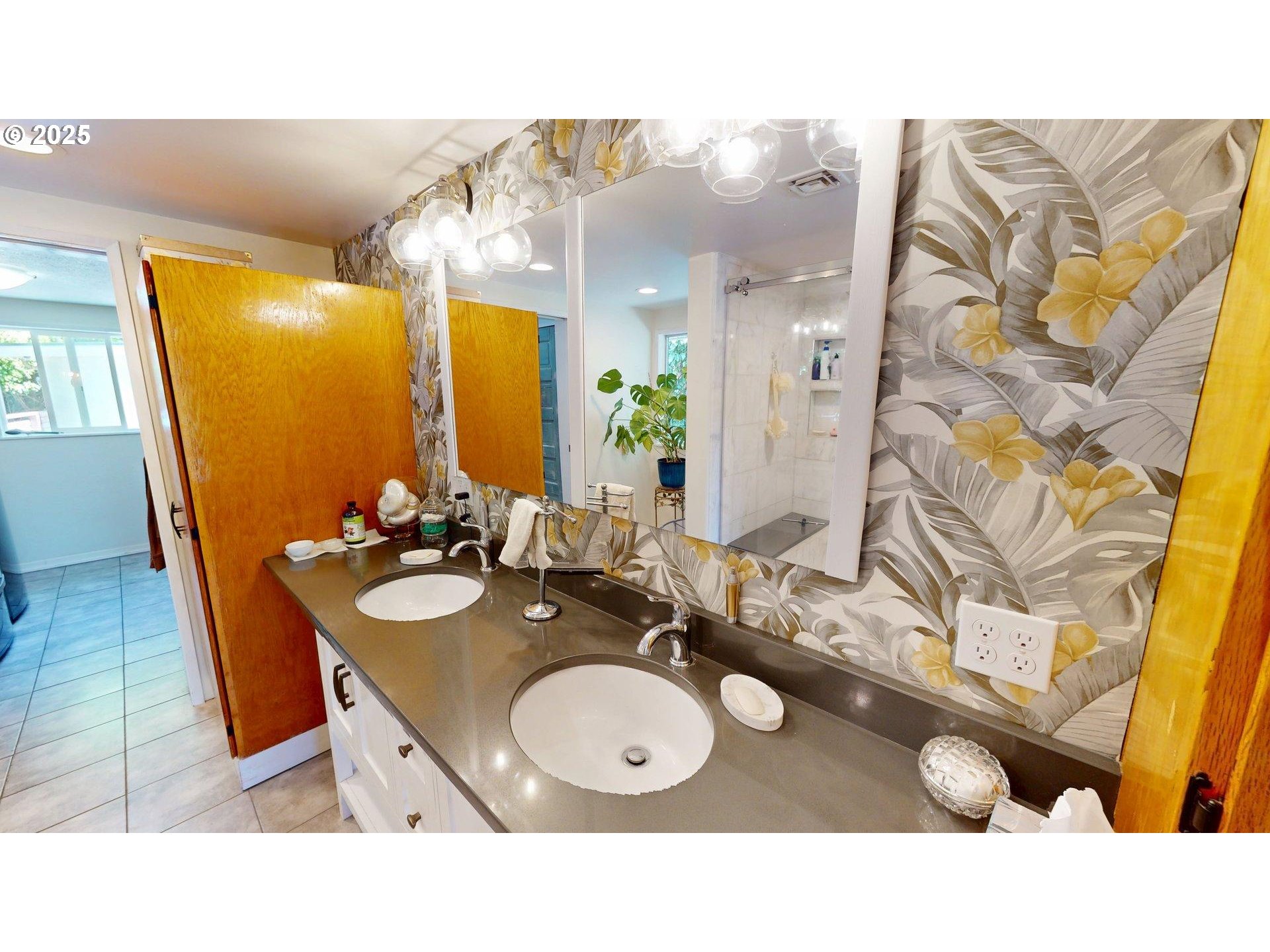 95169 Vista Loop Gold Beach, OR 97444 - Photo 22 of 47 Primary Bedroom