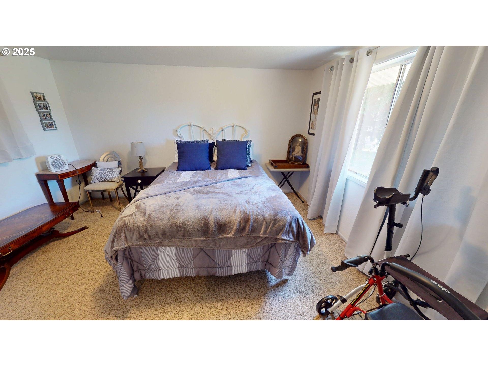 95169 Vista Loop Gold Beach, OR 97444 - Photo 25 of 47 Bedroom