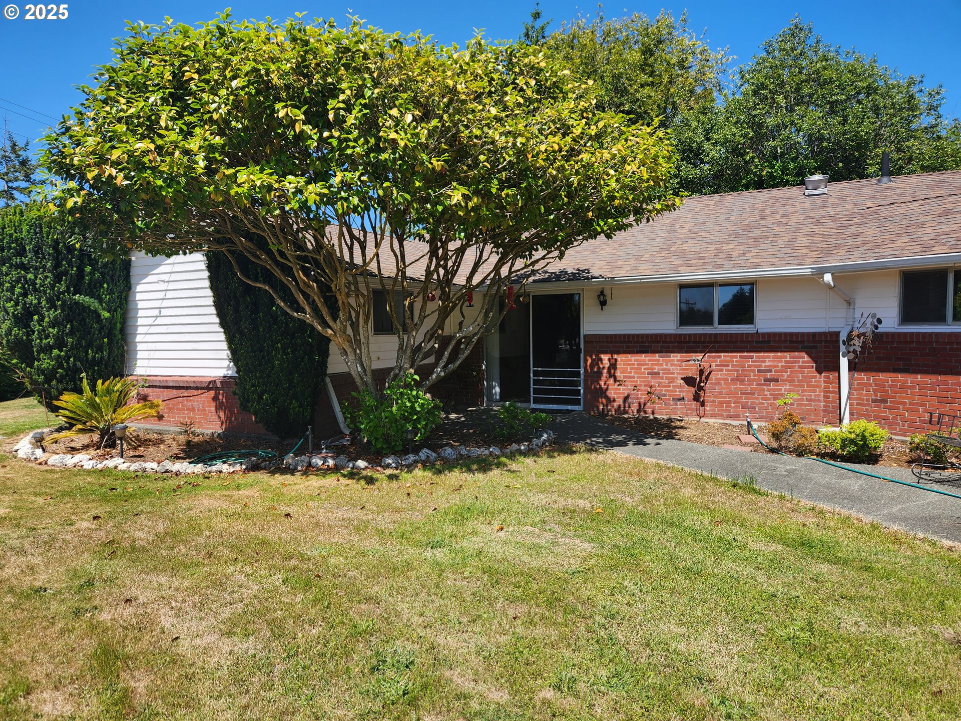 95169 Vista Loop Gold Beach, OR 97444 - Photo 31 of 47 Yard