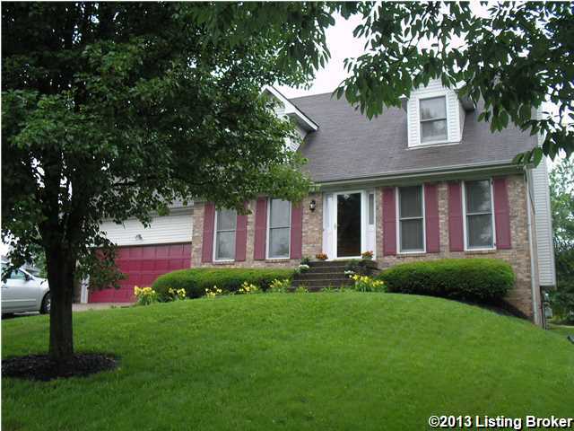 2802 Wareham Road Louisville, KY 40242 - Photo 1 of 31 Primary Photo