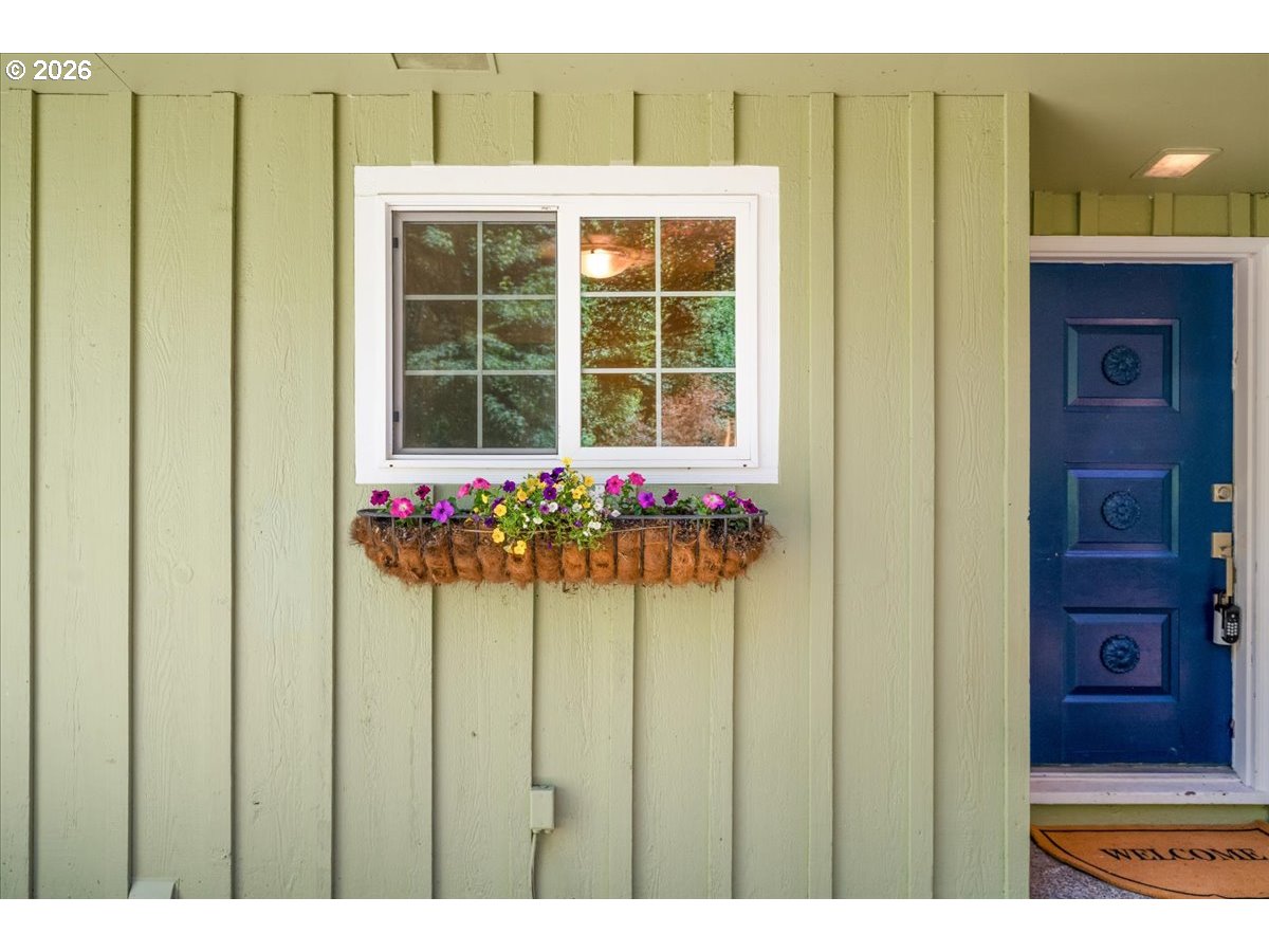 10332 Southwest Lancaster Road Portland, OR 97219 - Photo 45 of 48