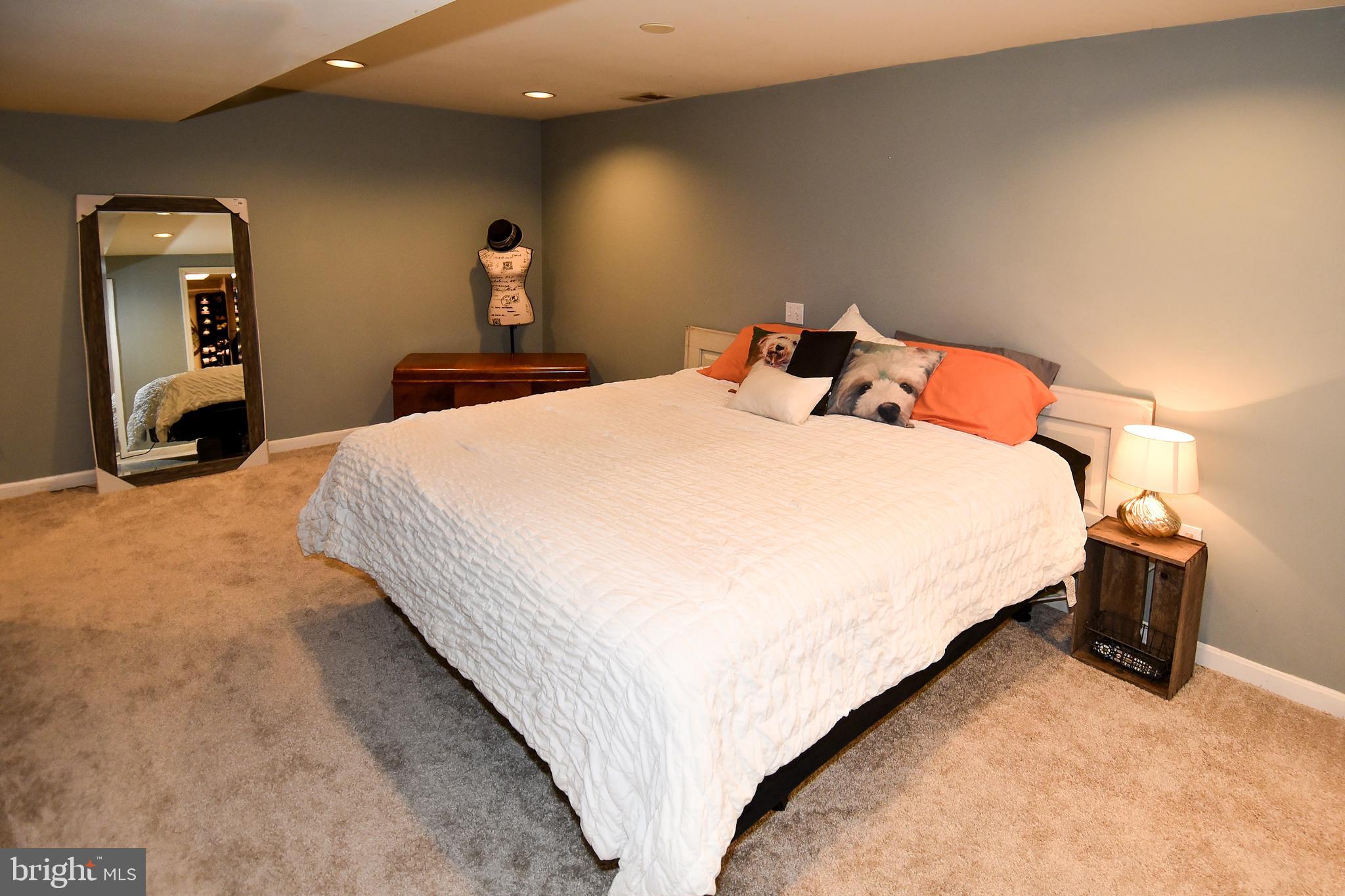 7405 Chrome Mine Road Gaithersburg, MD 20882 - Photo 17 of 34 Gallery Image 17