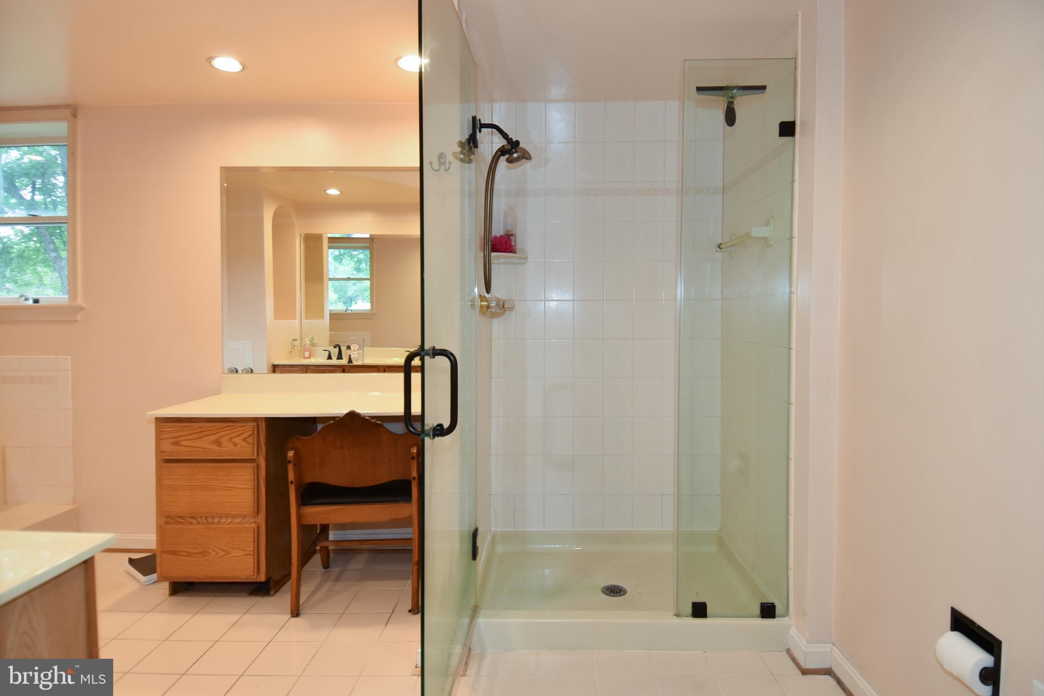 7405 Chrome Mine Road Gaithersburg, MD 20882 - Photo 22 of 34 Gallery Image 22