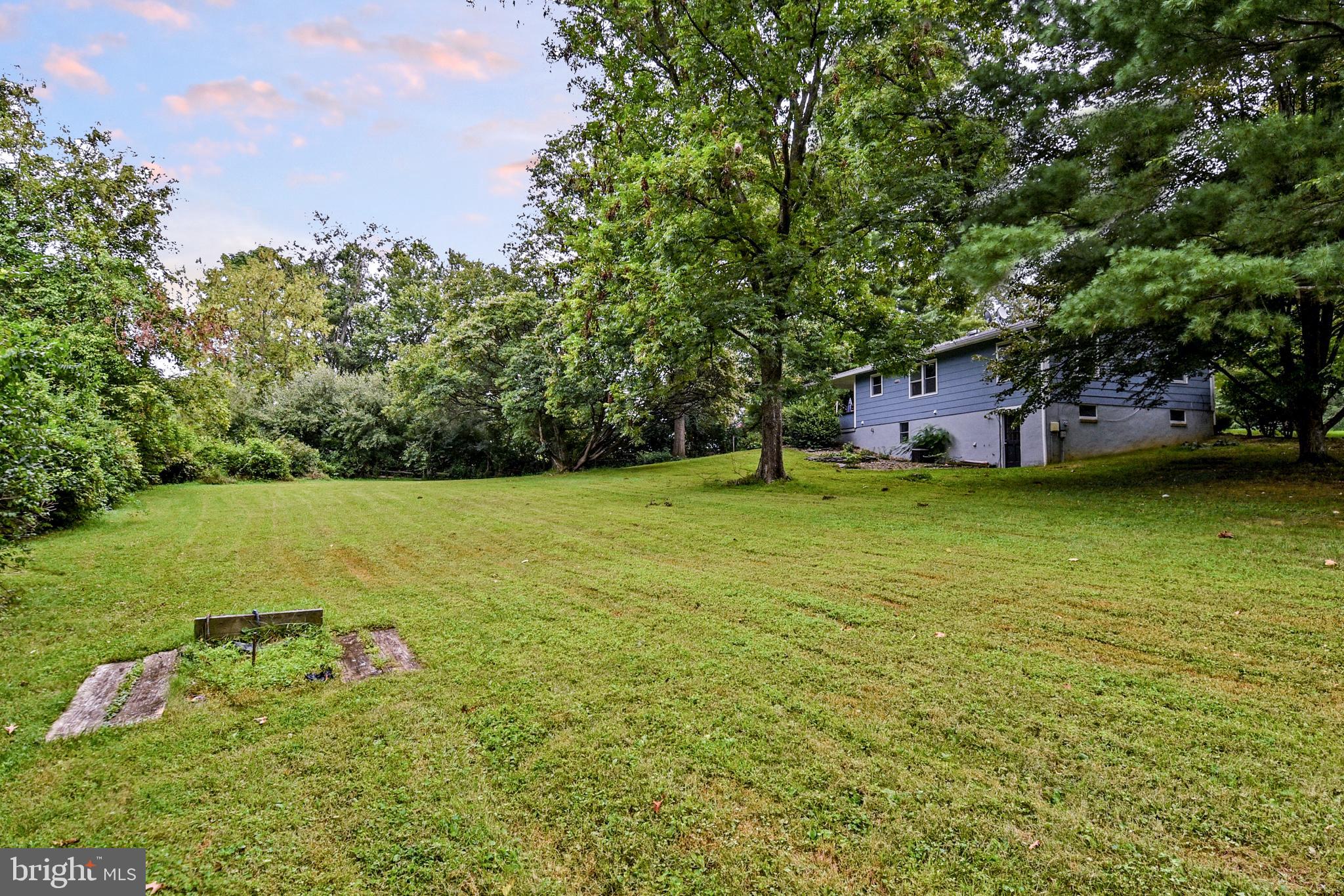 7405 Chrome Mine Road Gaithersburg, MD 20882 - Photo 29 of 34 Gallery Image 29