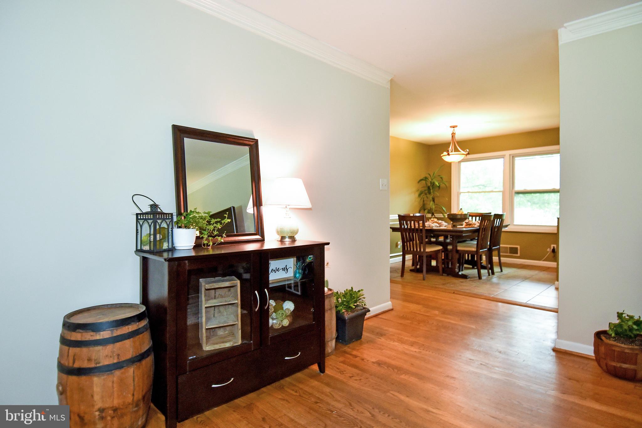 7405 Chrome Mine Road Gaithersburg, MD 20882 - Photo 7 of 34 Gallery Image 7